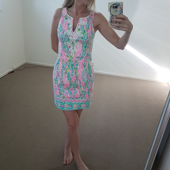 NWT Lilly Pulitzer Gabby Shift Dress - Unicorn of the sea print. Size 6 AU - Picture 11 of 13